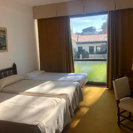 El Ancla Hotel 3*