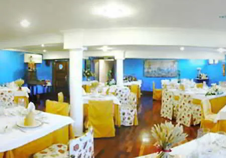 Hotel El Ancla Laredo