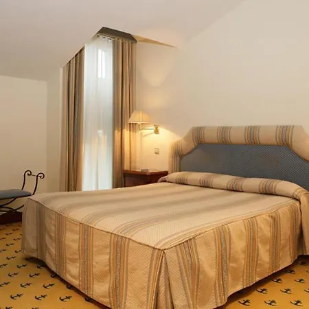 Hotel El Ancla