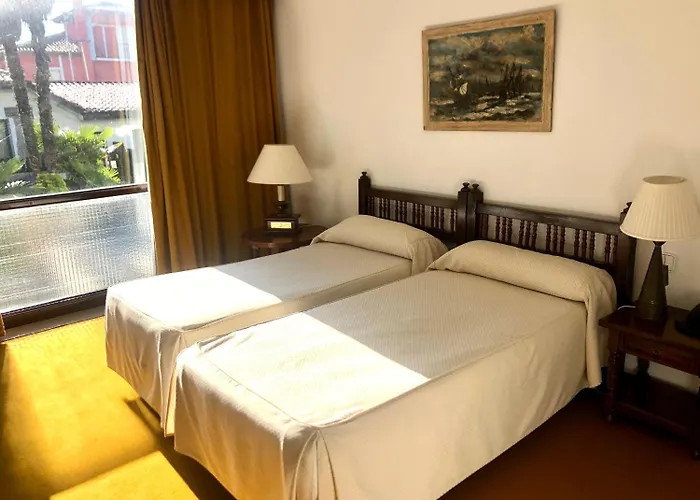 Hotel El Ancla Laredo